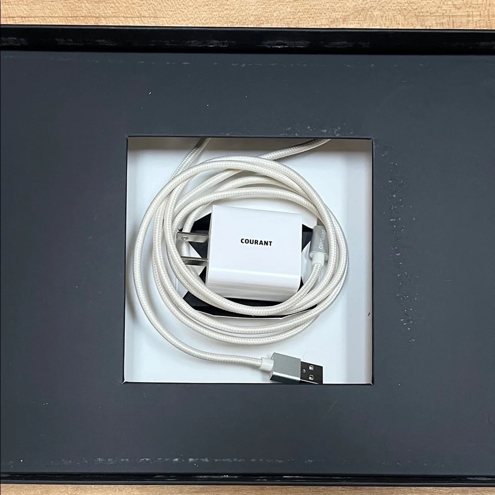 🆕 COURANT Catch:3 Cream Leather Wireless Charging Tray - Picture 9 of 10